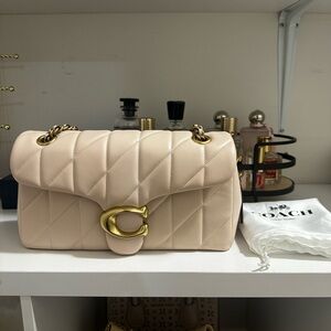 Coach Quilted Tabby 26 in Blush Pink